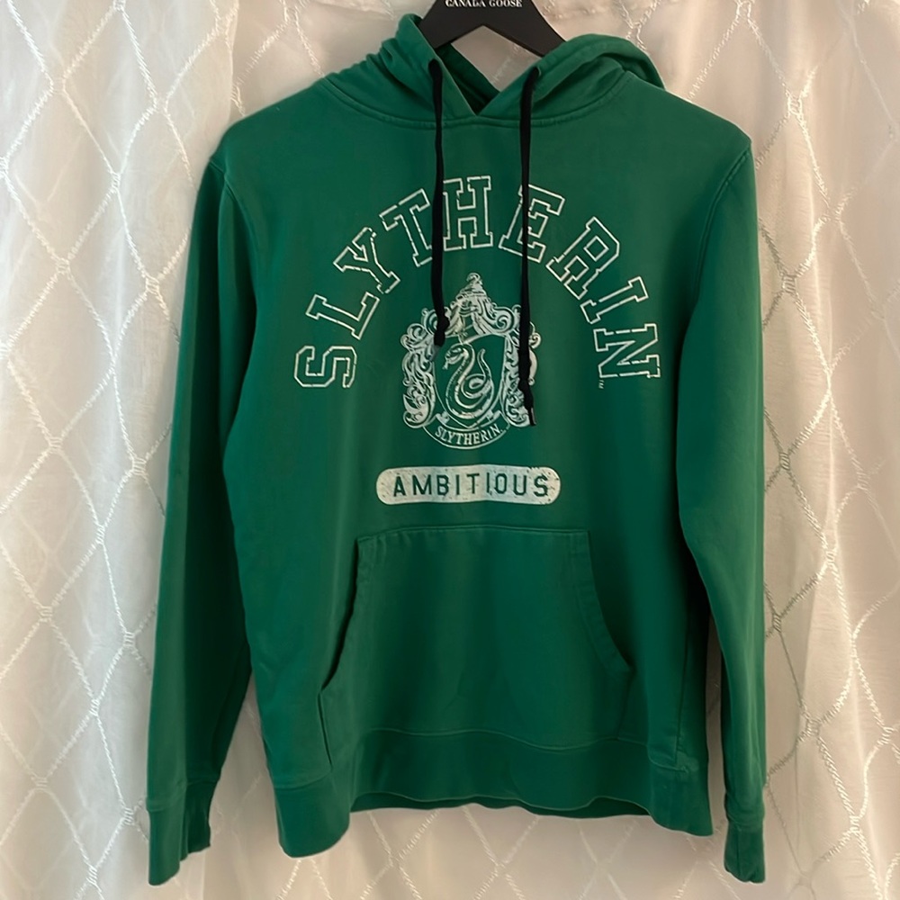 Harry Potter Slytherin Men’s Hoodie Size Small - Picture 1 of 6